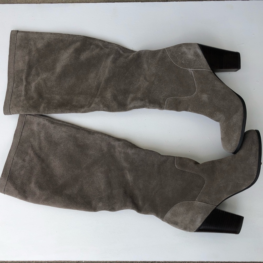 Nude Michael nigh heel boots